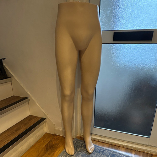 Beige lower body mannequin - beige,