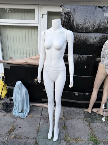 White female mannequin - white,