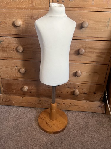 Child mannequin - child’s,